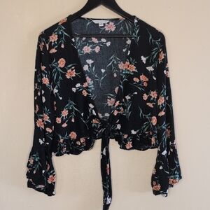 American Eagle Outfitters Black and Peach Bell Sleeve Crop Tie Front Cardigan